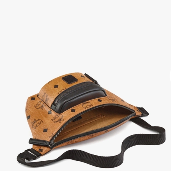 MCM Fursten Belt Bag in Visetos - Picture 7 of 13